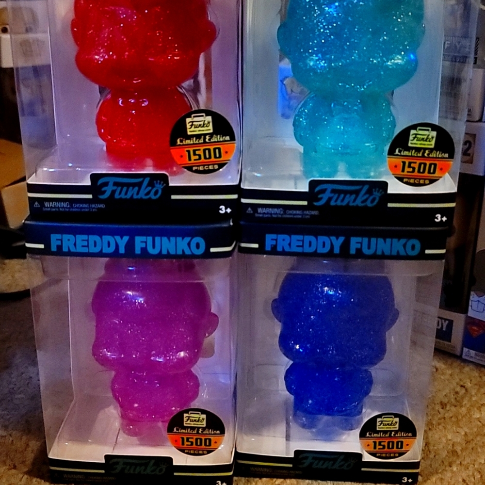 Vaulted Freddy Funko set